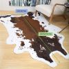 1pc Premium Faux Cowhide Rug 4.9 X 6.6 Feet, Durable And Large Size Cow Print Rugs, Suitable For Bedroom Living Room Western Decor, Faux Fur Animal Co